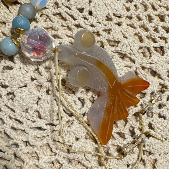๐คฉ๐HOST PICK!!๐๐คฉAGATE GOLDFISH Handmade Semi Precious 108 Bead Mala Necklโฆ - Picture 2 of 14